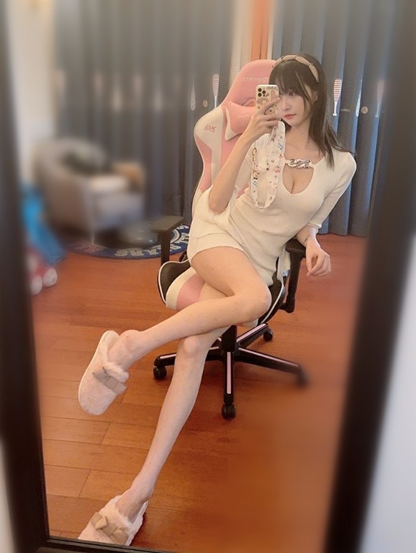 1840509595.jpg