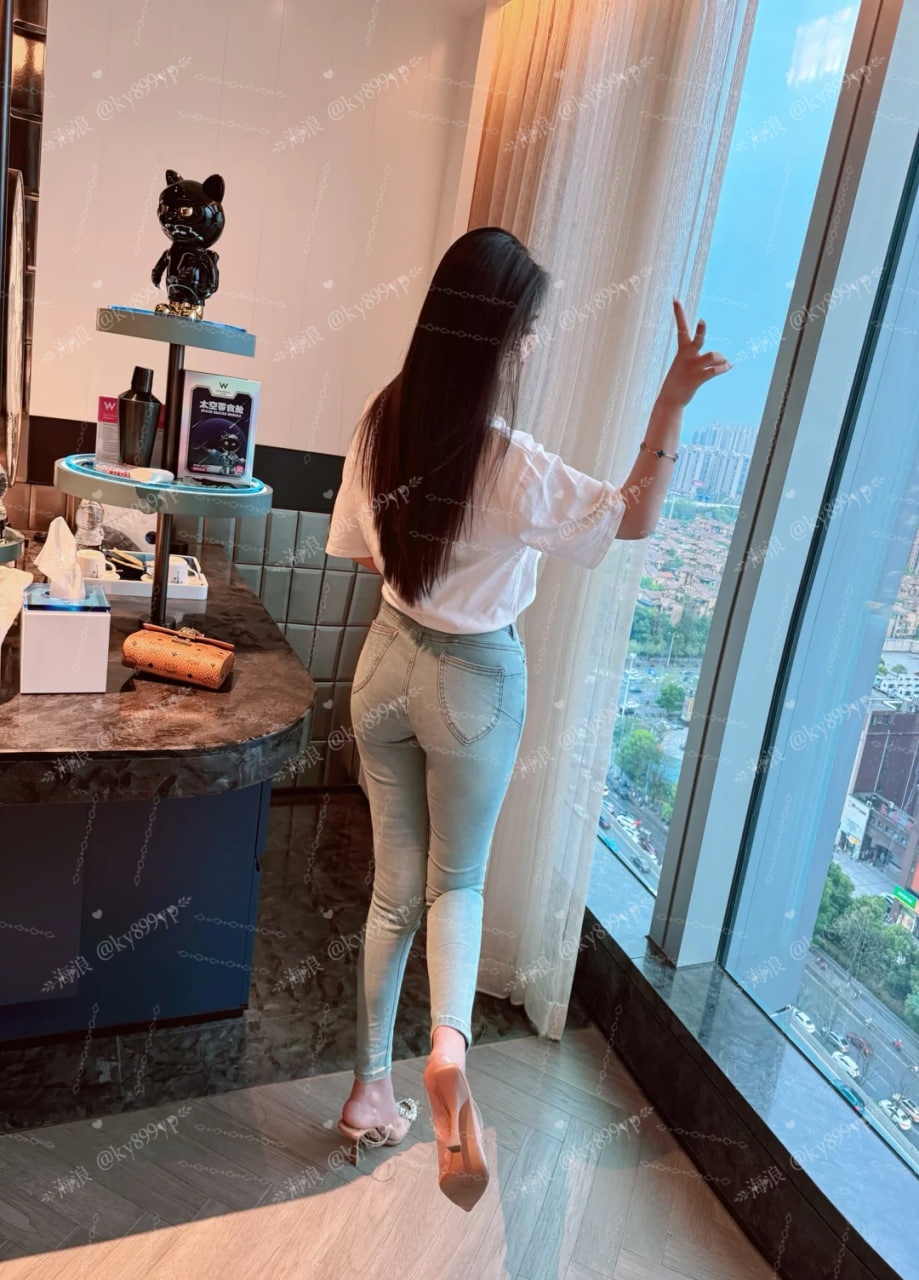 photo_2025-10-20_02-24-43 (2).jpg