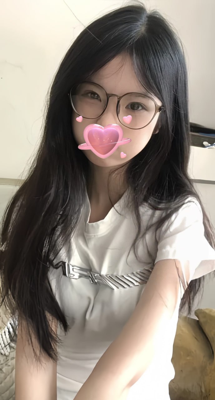 photo_6309960063895932397_y (1).jpg